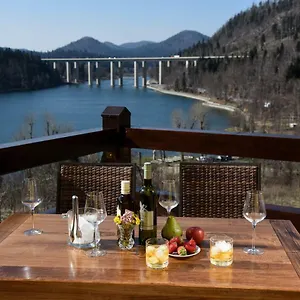 Moya 1 Apartman
